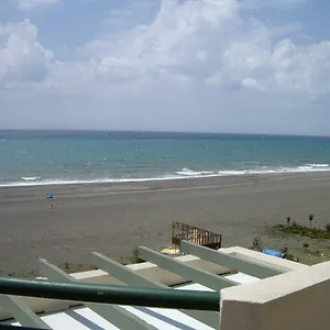 Exclusivo Atico En Primera Línea De Playa Vélez